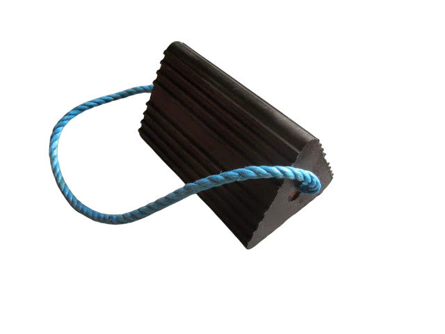 Cale de roue d'avion robuste - modèle B146 (170 mm x 155 mm x 250 mm)