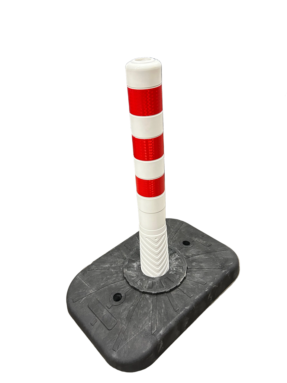 Base rectangulaire pour poteaux de délimitation