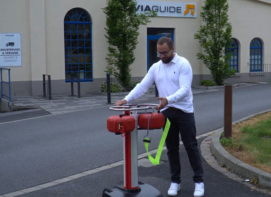 Poteau à sangle Beltrac -Jettrac- (sangle rétractable 2x25m)