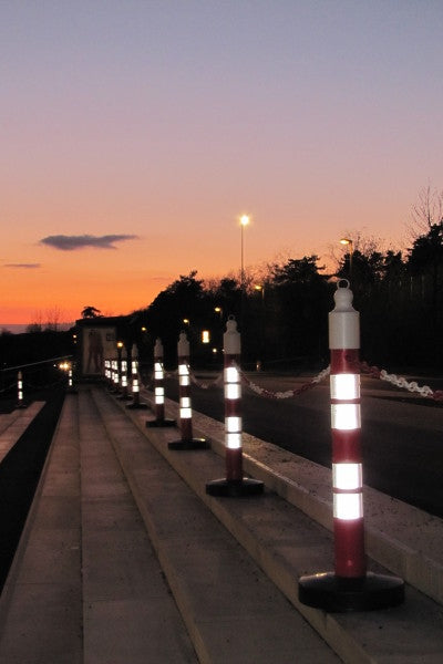 Barrière à poteau et chaîne -Maxi Plus-