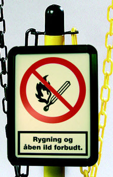 Support de panneau pour poteaux en plastique